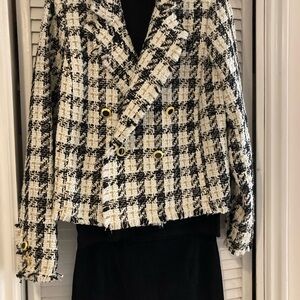 House of Harlow 1960
Black-White and Gold Metallic Plaid Women's Jacket.